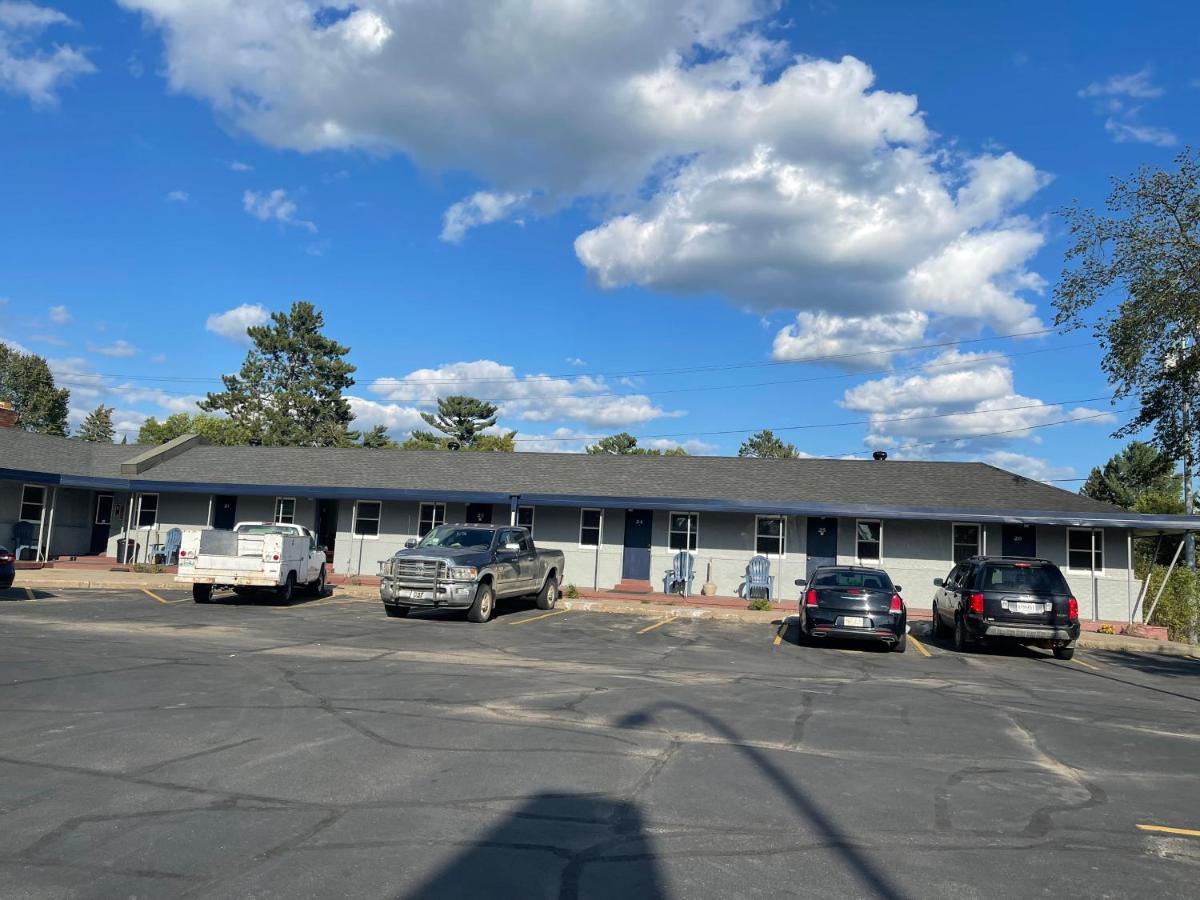 Itascan Motel Grand Rapids Eksteriør billede